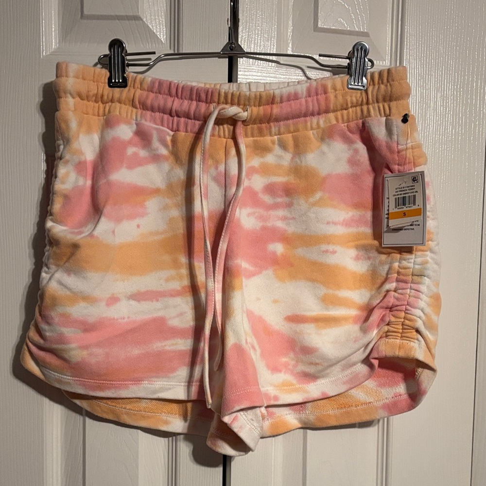 1. State Ruched Side Seam Shorts In Sunburst Tie-Dye size small NWT